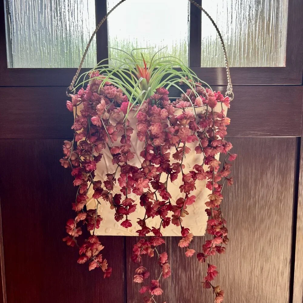 Retired SL@H Whitewashed Wall Art/Door Basket